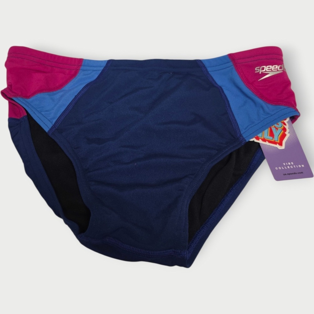 NEW MENS Speedo Endurance Brief Magenta Haze Size 34 UPF 50+ NWT Tags‎